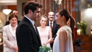 Cheshm Cherane Emarat: 3×25